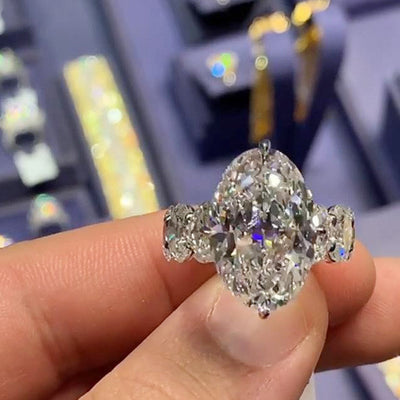 Horse Eye-shaped Zircon Fashion Ring Ornament