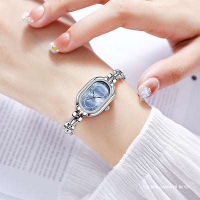 Retro Oval Niche High-grade Fritillary Bracelet Quartz Watch